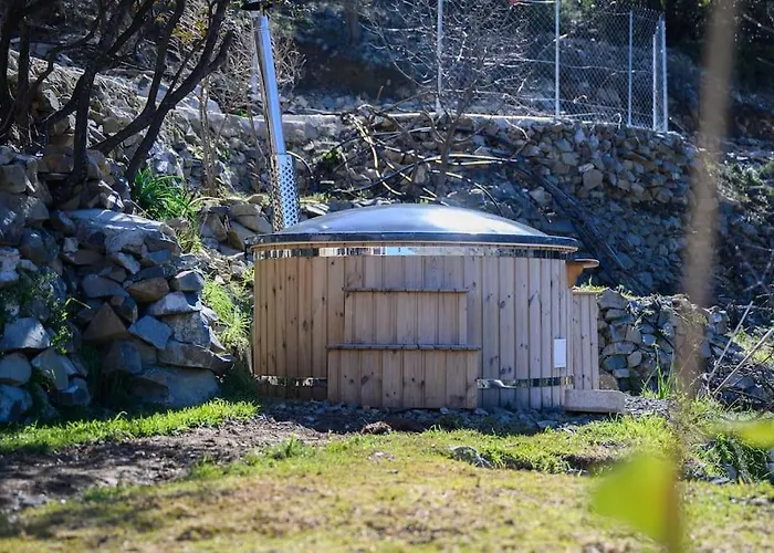 Serenity Mountain Askas