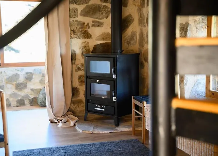 Serenity Mountain Askas