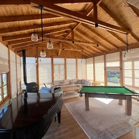 Vakantiehuis Serenity Mountain Askas