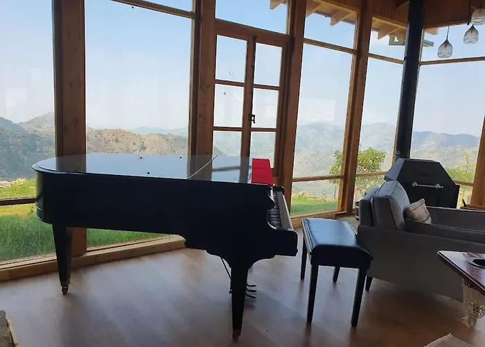 Serenity Mountain Askas